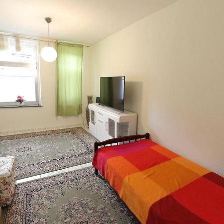 Brühl City-Wohnung 2 מראה חיצוני תמונה