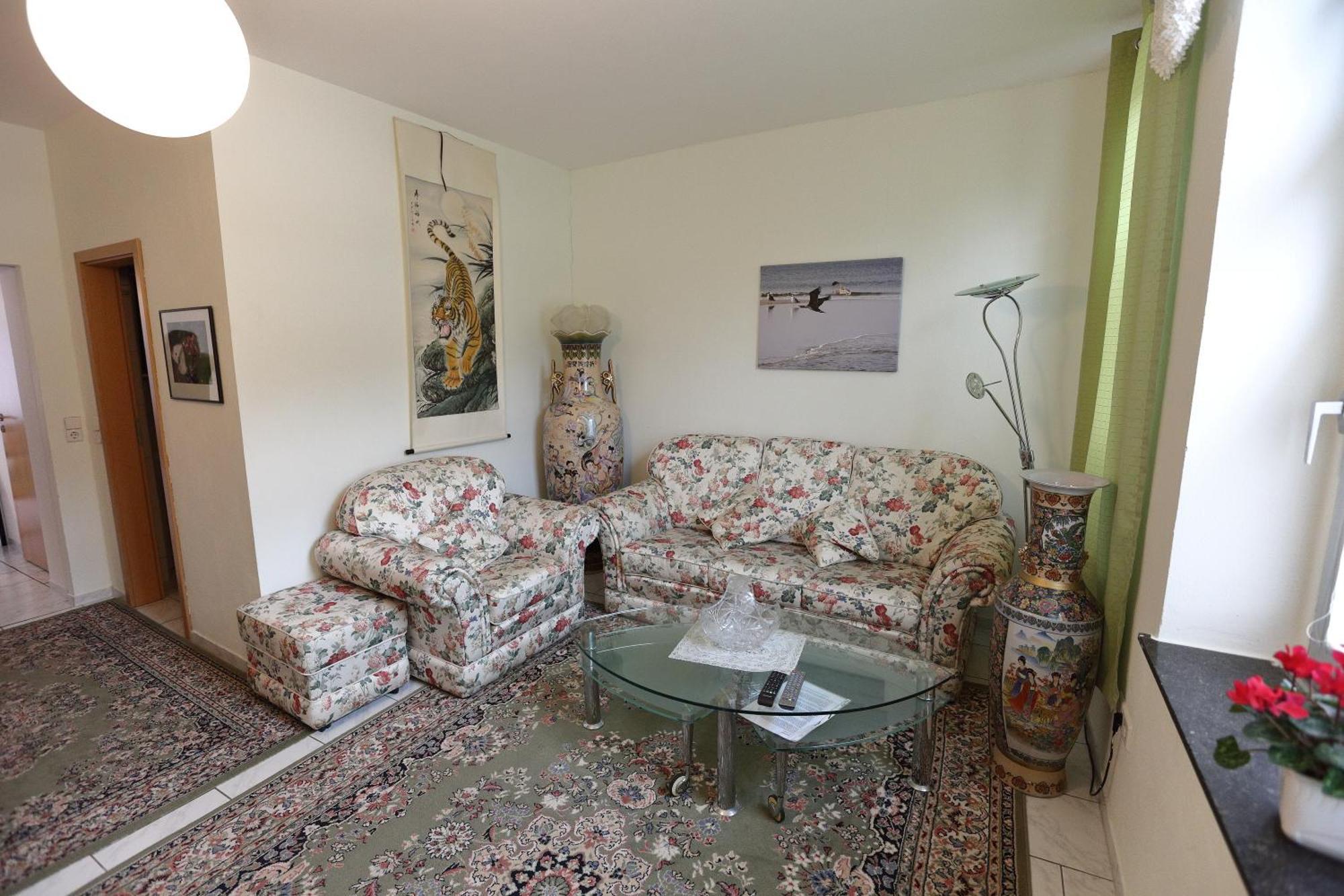 Brühl City-Wohnung 2 מראה חיצוני תמונה